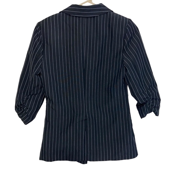 BCX l Pin Striped Fitted Blazer Size XS - Picture 3 of 8